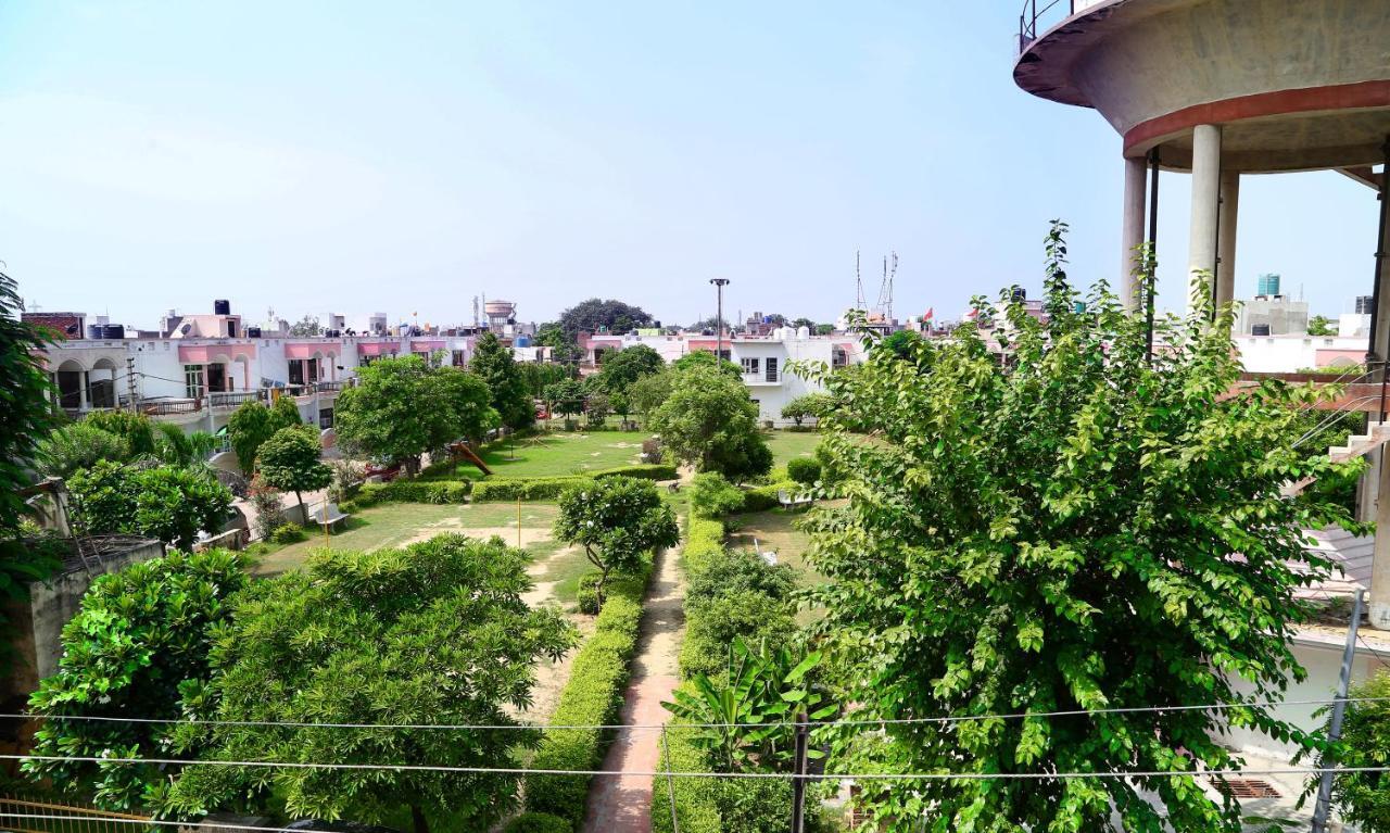אגרה Tuk Tuk Homestay מראה חיצוני תמונה